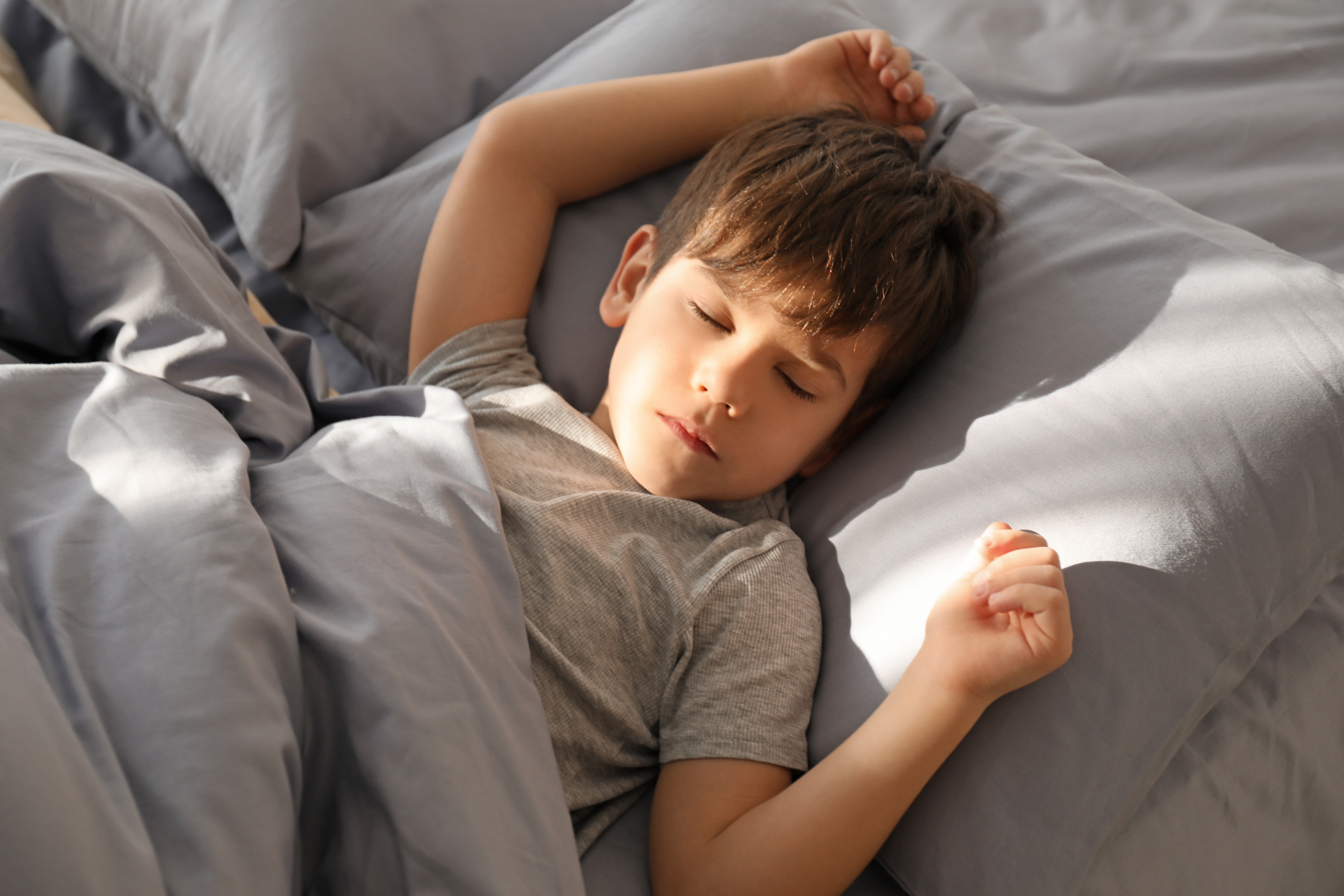 10 Year old Can't Relax and Sleep - Meltdowns from Noise, Lights